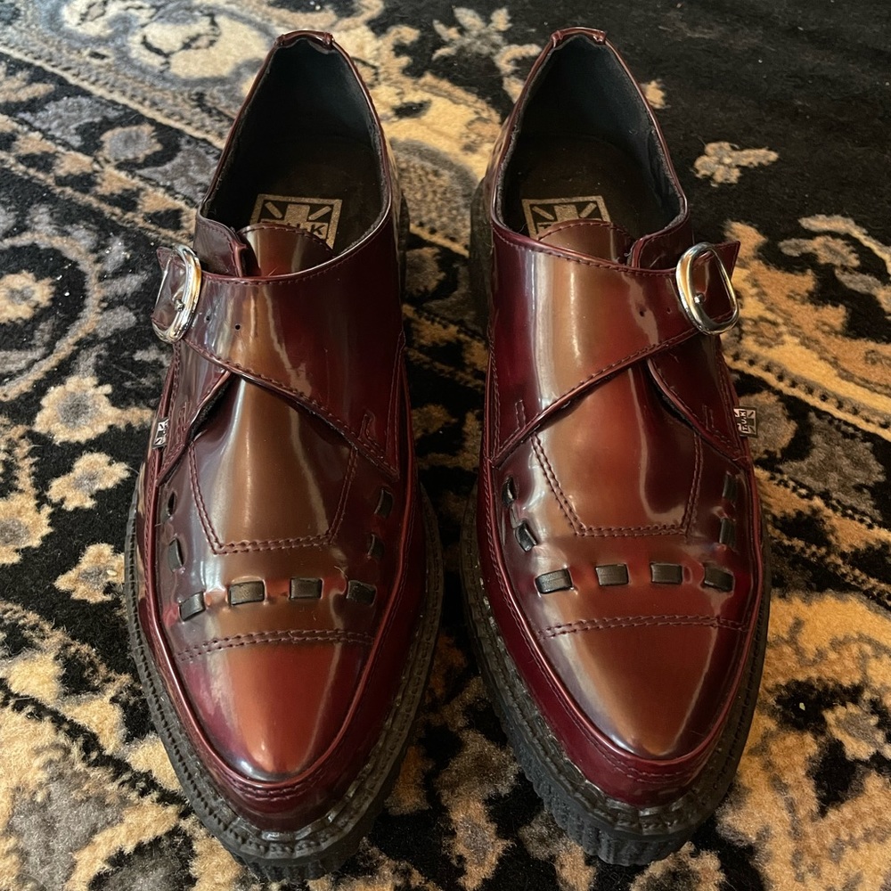 Oxblood burgundy TUK pointed buckle creepers BRAND NEW Unisex